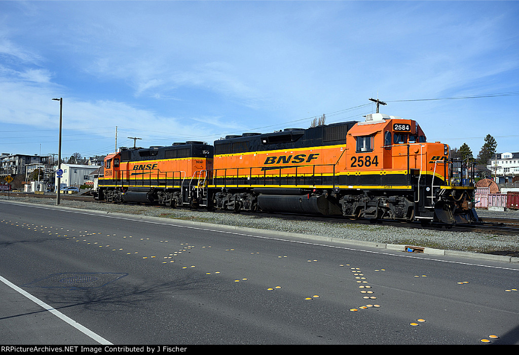 BNSF 2584